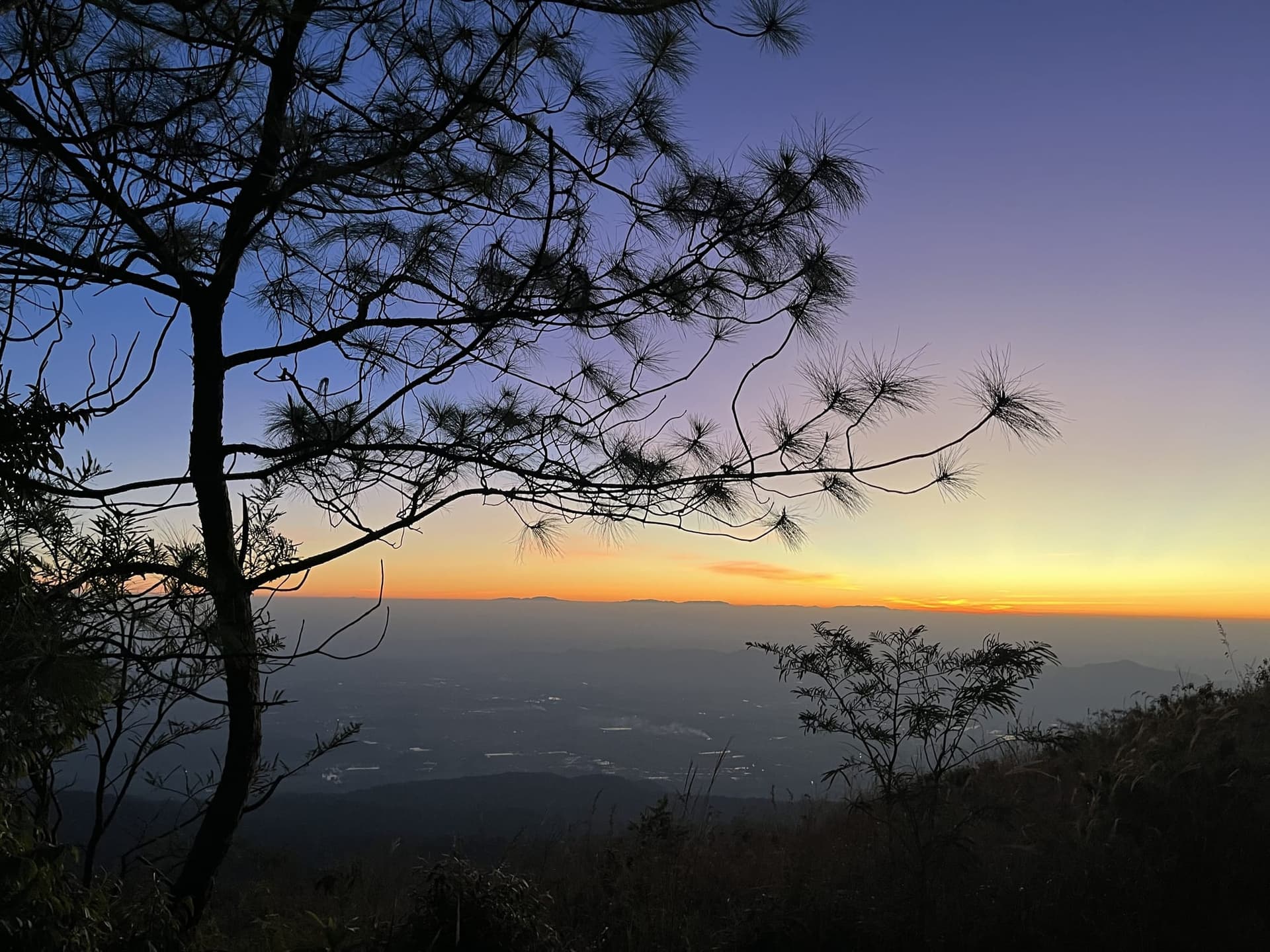 เขาหลวงสุโขทัย - รูปที่ 2