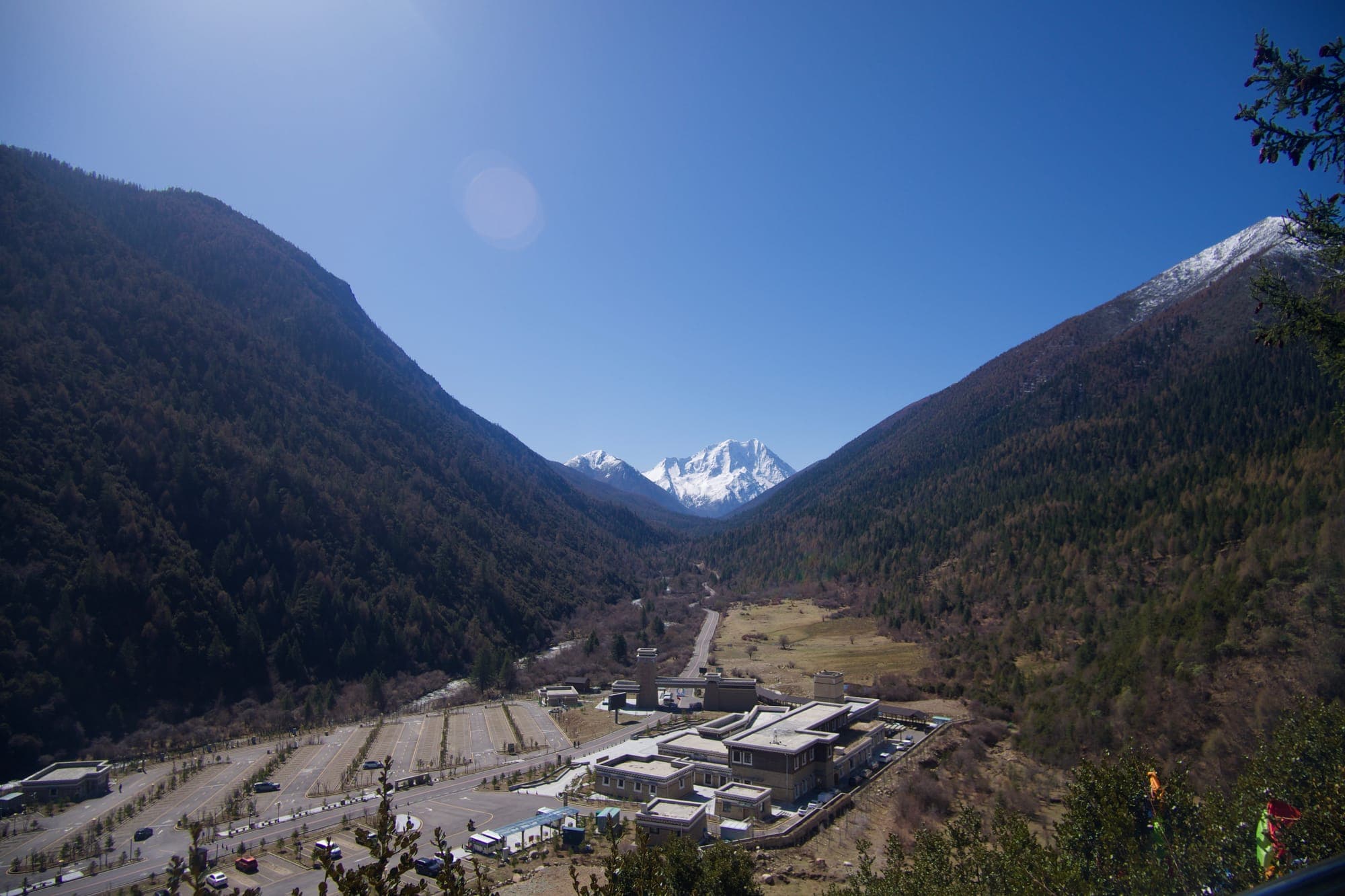 Yala snow mountain (雅拉雪山)
